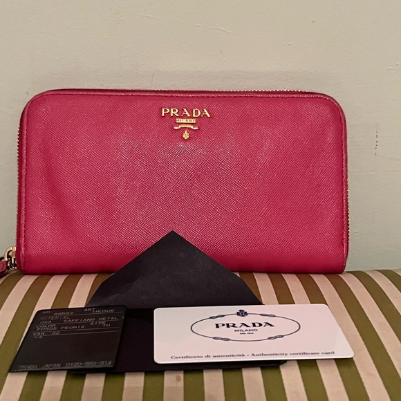 Prada Zip-Around Wallet - Picture 1 of 10